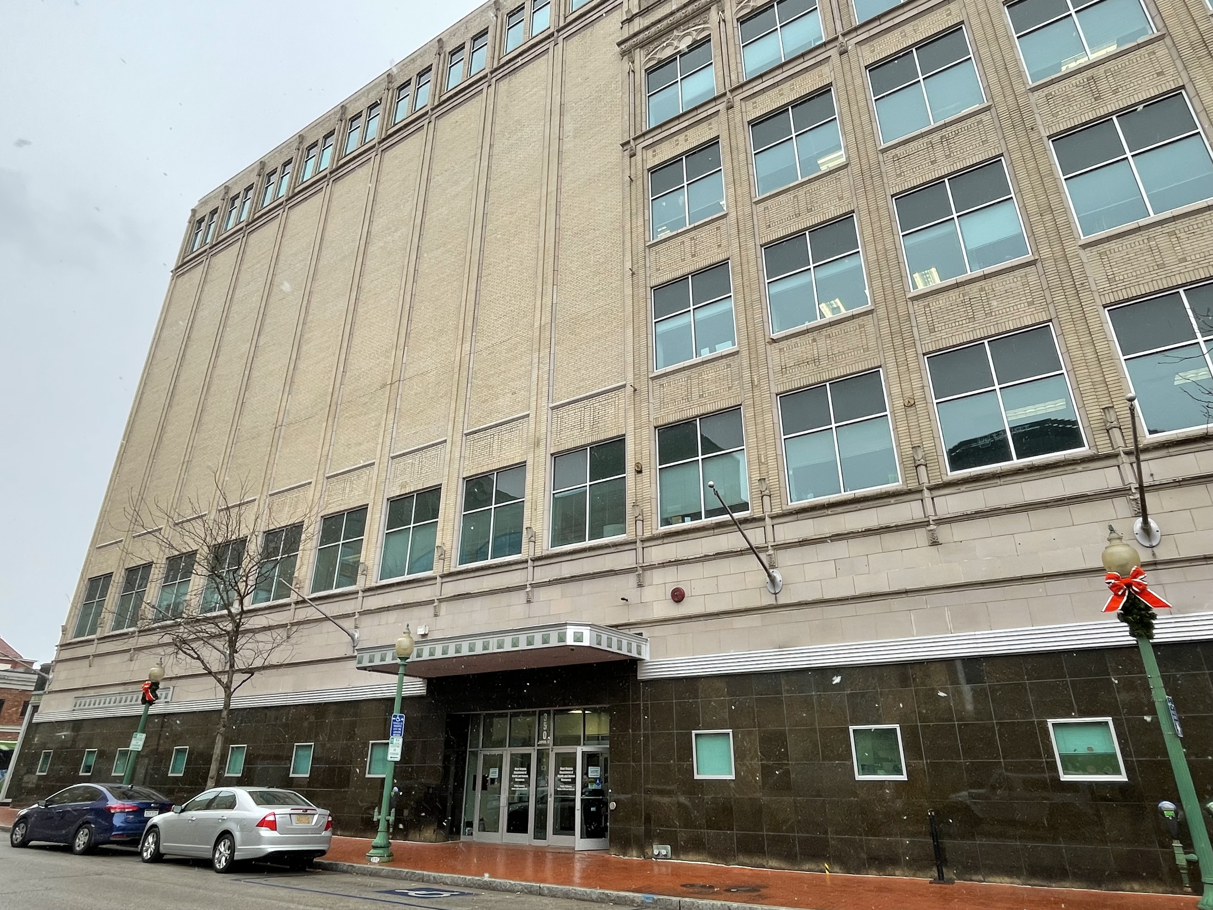 WV Diamond Building